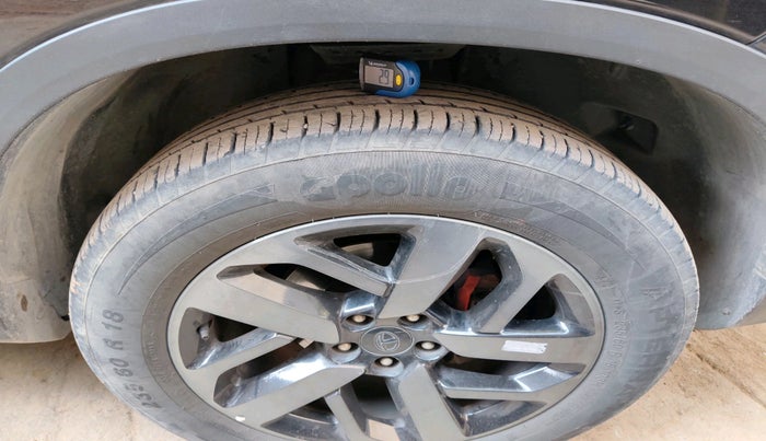 2023 Tata Harrier XZA + O 2.0L RED DARK EDITION 5 STR, Diesel, Automatic, 72,648 km, tyre