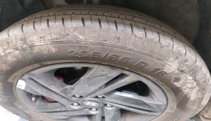 2022 Hyundai Creta S PLUS KNIGHT 1.5 PETROL, Petrol, Manual, 45,000 km, tyre