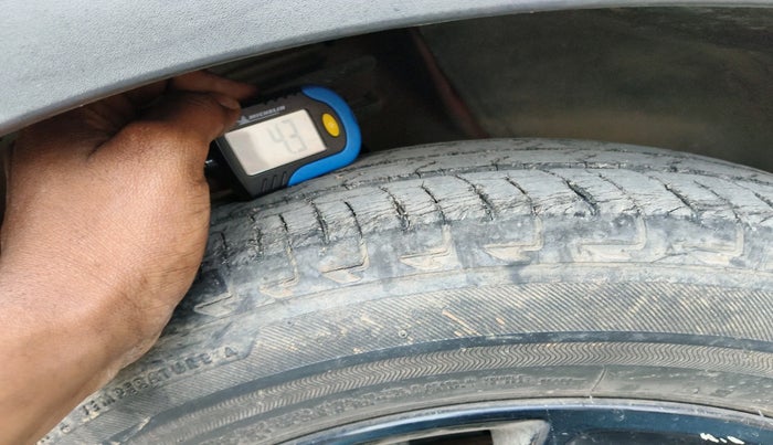 2017 Maruti IGNIS ZETA 1.3 AMT, Diesel, Automatic, 34,489 km, tyre