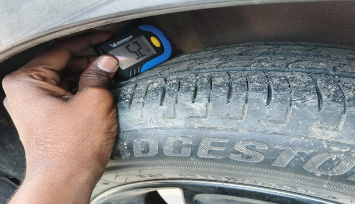 2017 Maruti IGNIS ZETA 1.3 AMT, Diesel, Automatic, 34,489 km, tyre