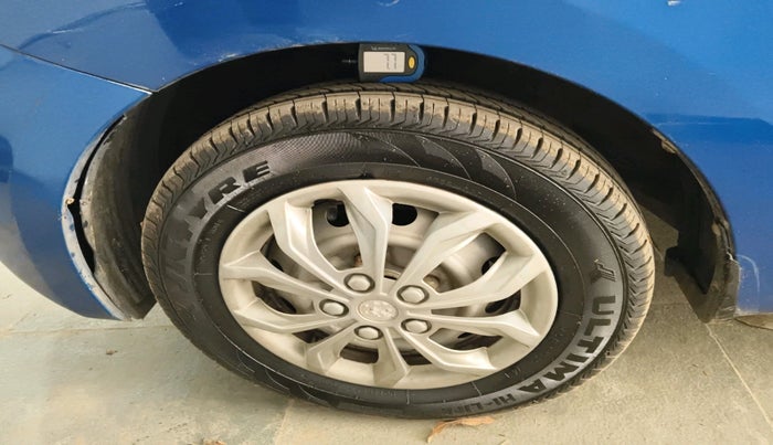 2016 Hyundai Eon ERA +, Petrol, Manual, 31,046 km, tyre