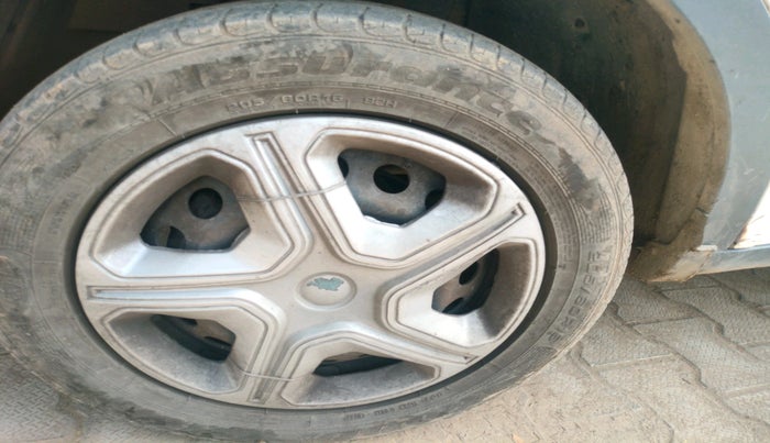 2020 Tata NEXON XM DIESEL, Diesel, Manual, 2,41,135 km, tyre