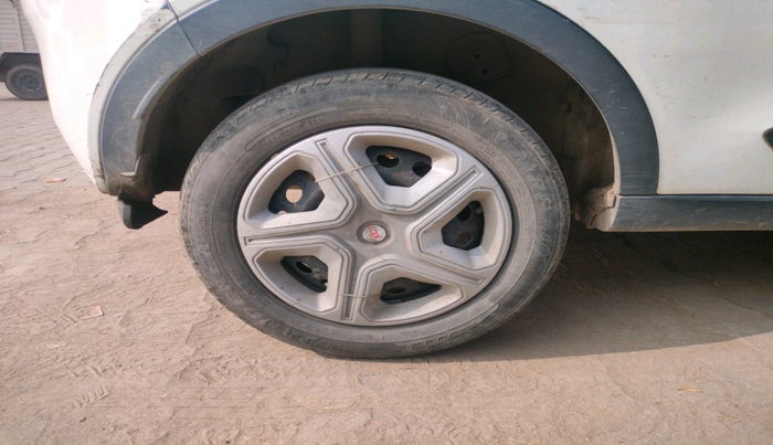 2020 Tata NEXON XM DIESEL, Diesel, Manual, 2,41,135 km, tyre