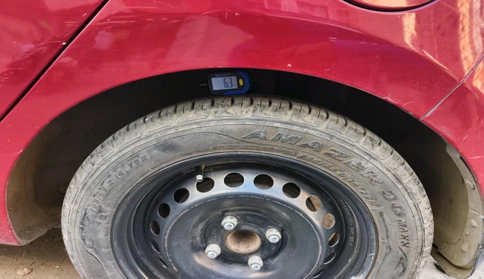 2017 Hyundai Grand i10 SPORTZ (O) AT 1.2 KAPPA VTVT, CNG, Automatic, 3,60,000 km, tyre