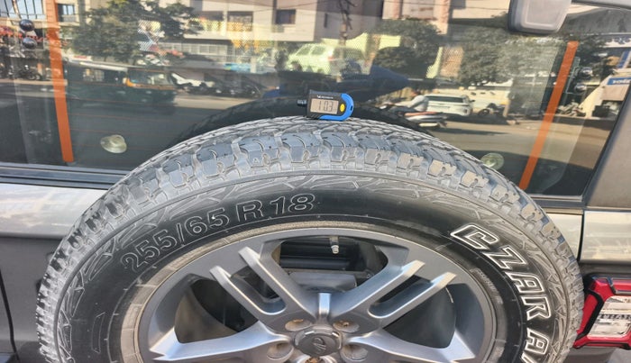 2021 Mahindra Thar LX PETROL HT 4WD AT, Petrol, Automatic, 26,425 km, tyre