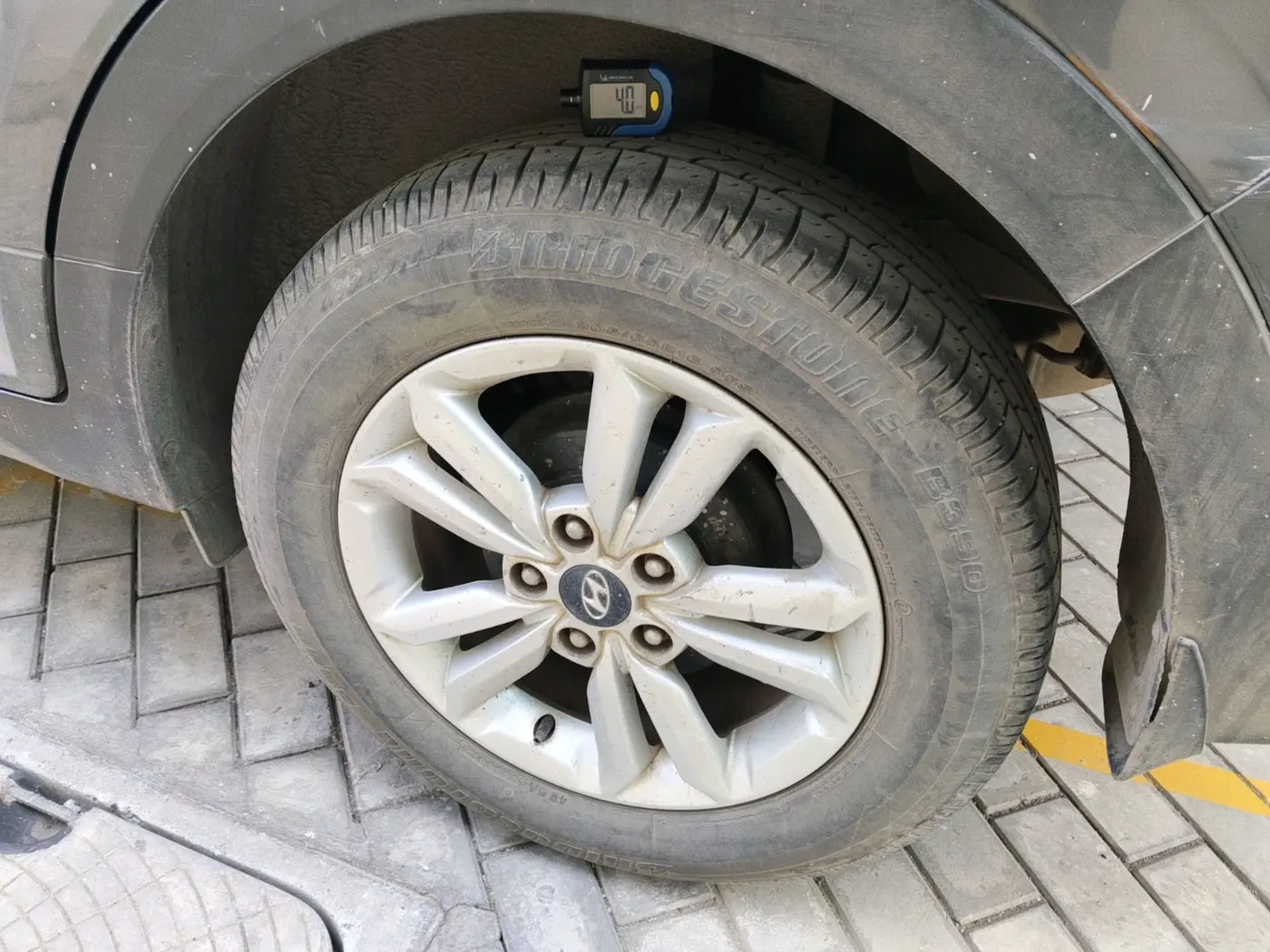2016 Hyundai Creta SX PLUS 1.6 DIESEL, Diesel, Manual, 1,33,393 km, tyre