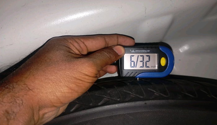 2024 Maruti Alto K10 VXI PLUS, Petrol, Manual, 3,687 km, tyre