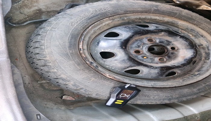 2011 Maruti Zen Estilo VXI, Petrol, Manual, 87,845 km, tyre