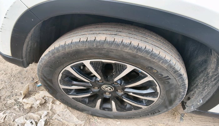 2021 Toyota URBAN CRUISER PREMIUM GRADE MT, Petrol, Manual, 42,516 km, tyre