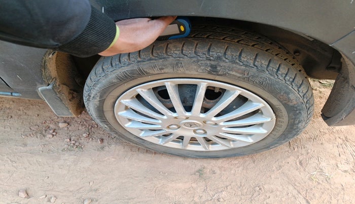 2017 Maruti Alto K10 VXI, Petrol, Manual, 61,779 km, tyre