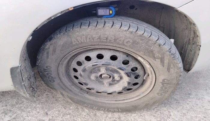 2015 Maruti Wagon R 1.0 VXI, Petrol, Manual, 49,910 km, tyre