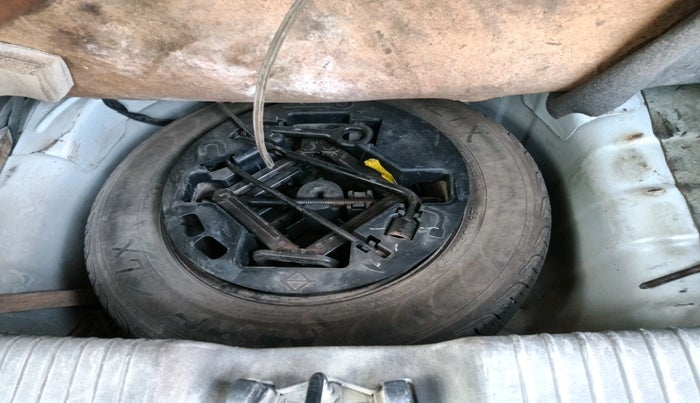 2012 Hyundai i10 ERA 1.1, Petrol, Manual, 78,744 km, tyre