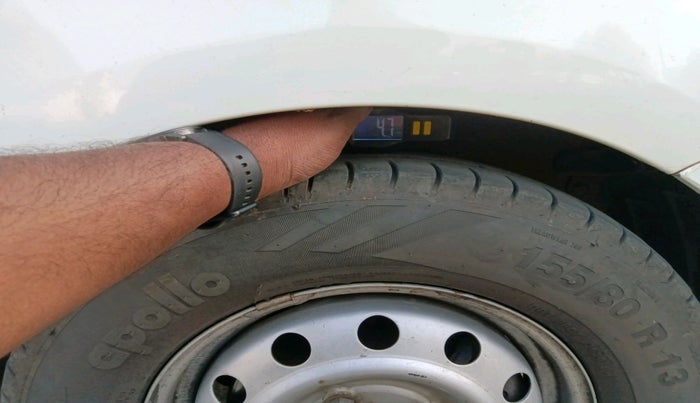 2012 Hyundai i10 ERA 1.1, Petrol, Manual, 78,744 km, tyre