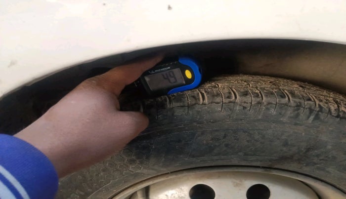 2013 Maruti Wagon R 1.0 LXI, Petrol, Manual, 31,426 km, tyre