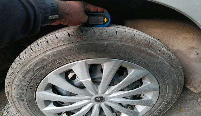 2015 Maruti Celerio VXI AMT, Petrol, Automatic, 1,35,249 km, tyre