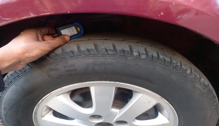 2011 Maruti Ritz ZXI, Petrol, Manual, 7,853 km, tyre