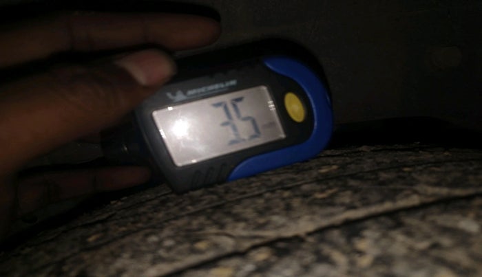 2010 Maruti Alto LXI, Petrol, Manual, 84,495 km, tyre