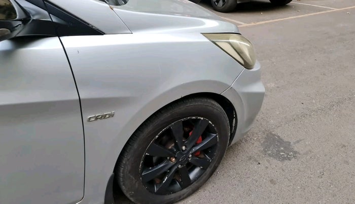 2011 Hyundai Verna FLUIDIC 1.6 CRDI SX, Diesel, Manual, 93,826 km, tyre