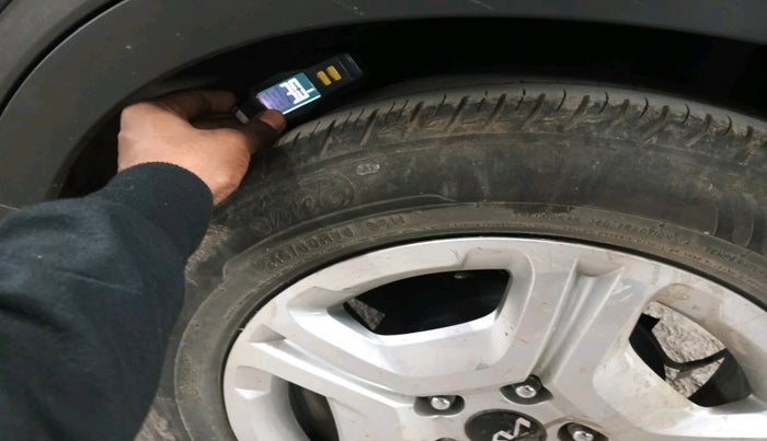 2023 KIA SONET HTK PLUS 1.2, Petrol, Manual, 7,416 km, tyre