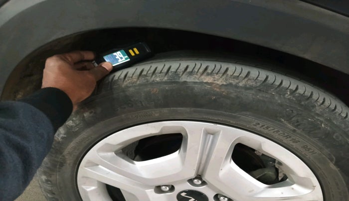 2023 KIA SONET HTK PLUS 1.2, Petrol, Manual, 7,416 km, tyre