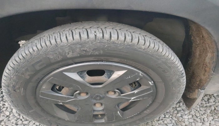 2018 Renault Kwid RXT 1.0 (O), Petrol, Manual, 73,321 km, tyre