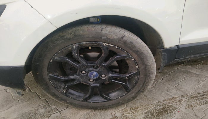 2018 Ford Ecosport TITANIUM 1.5L SIGNATURE EDITION (SUNROOF) DIESEL, Diesel, Manual, 62,721 km, tyre