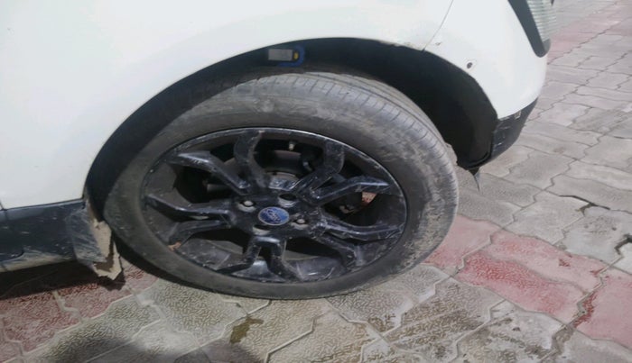 2018 Ford Ecosport TITANIUM 1.5L SIGNATURE EDITION (SUNROOF) DIESEL, Diesel, Manual, 62,721 km, tyre