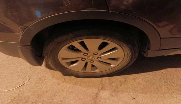 2015 Maruti S Cross ZETA 1.3, Diesel, Manual, 1,31,715 km, tyre