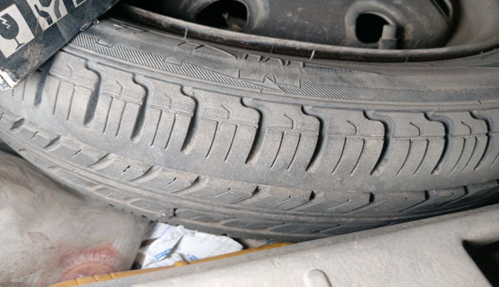 2014 Maruti Alto K10 VXI, Petrol, Manual, 1,95,508 km, tyre