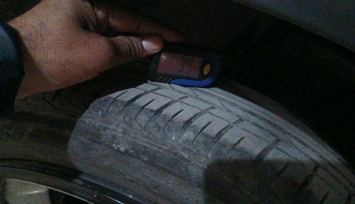 2023 Tata NEXON SMART 1.2 PETROL, Petrol, Manual, 11,920 km, tyre