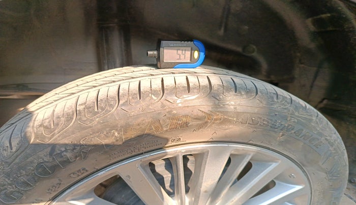 2020 Honda City 1.5L I-VTEC V MT 4TH GEN, Petrol, Manual, 21,399 km, tyre