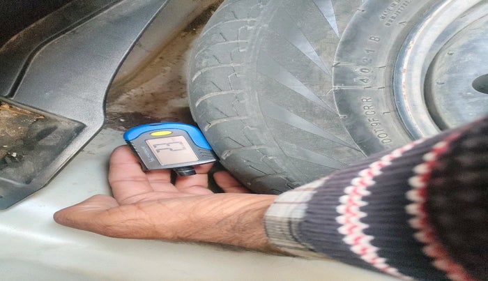 2021 Maruti Swift VXI, Petrol, Manual, 43,299 km, tyre