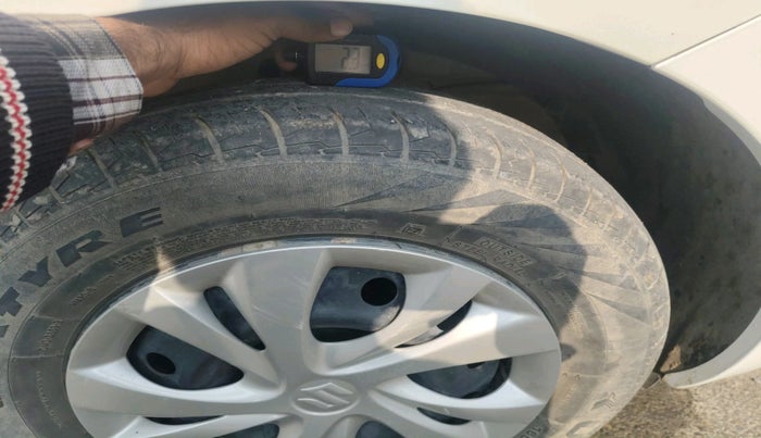 2021 Maruti Swift VXI, Petrol, Manual, 43,299 km, tyre