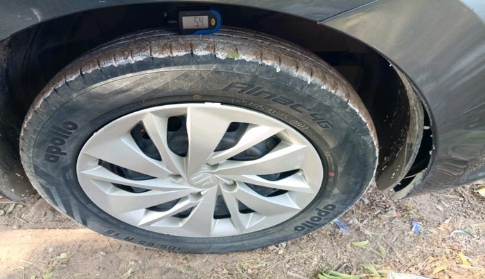 2023 Maruti Baleno DELTA CNG 1.2L, Petrol, Manual, 36,536 km, tyre