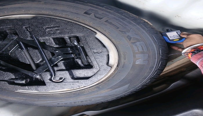 2012 Hyundai New Elantra 1.6 SX AT DIESEL, Diesel, Automatic, 86,724 km, tyre