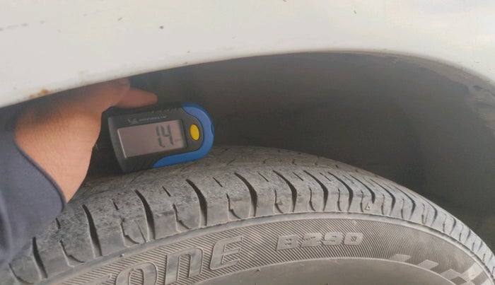 2012 Maruti Alto LXI CNG, Petrol, Manual, 2,27,927 km, tyre