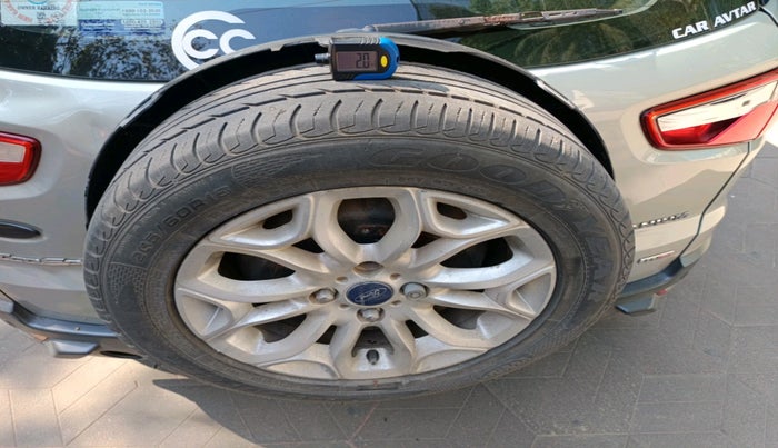 2013 Ford Ecosport TITANIUM 1.5L DIESEL, Diesel, Manual, 88,134 km, tyre