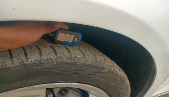 2017 Audi A4 35 TDI Technology, Diesel, Automatic, 82,944 km, tyre