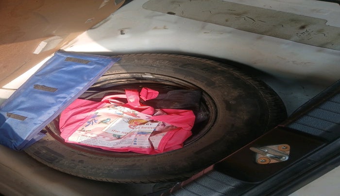 2017 Hyundai Elite i20 SPORTZ 1.2, Petrol, Manual, 68,492 km, tyre