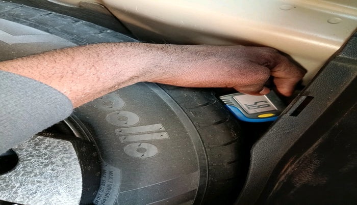 2021 Skoda KUSHAQ AMBITION 1.0L TSI MT, Petrol, Manual, 40,500 km, tyre