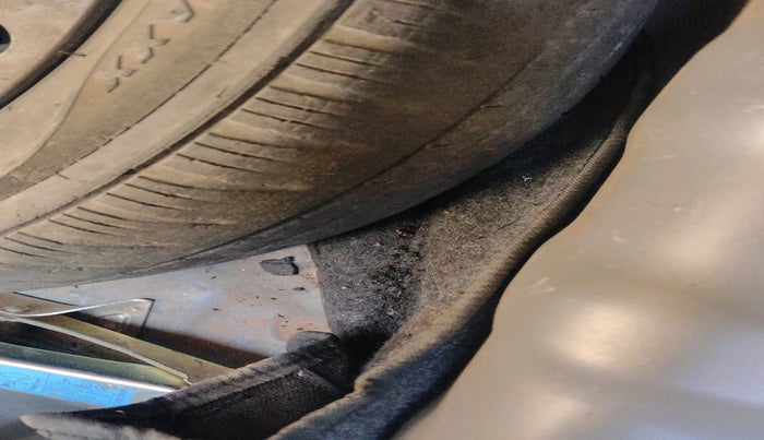 2015 Hyundai Grand i10 SPORTZ 1.2 KAPPA VTVT, Petrol, Manual, 43,000 km, tyre