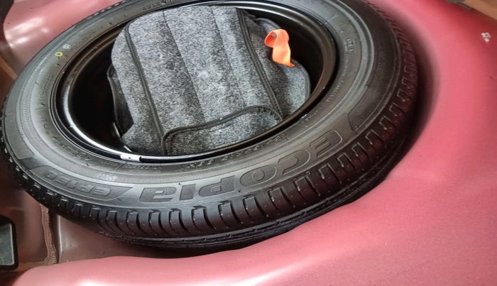 2023 Hyundai NEW I20 ASTA (O) 1.2 IVT, Petrol, Automatic, 28,238 km, tyre