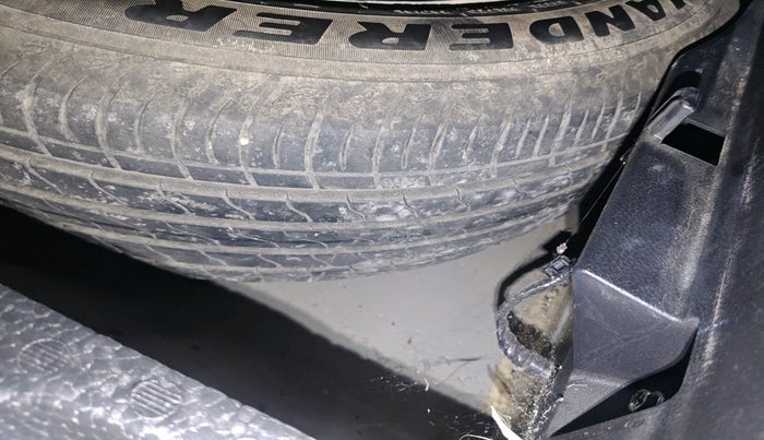 2023 Maruti BREZZA VXI, Petrol, Manual, 26,568 km, tyre