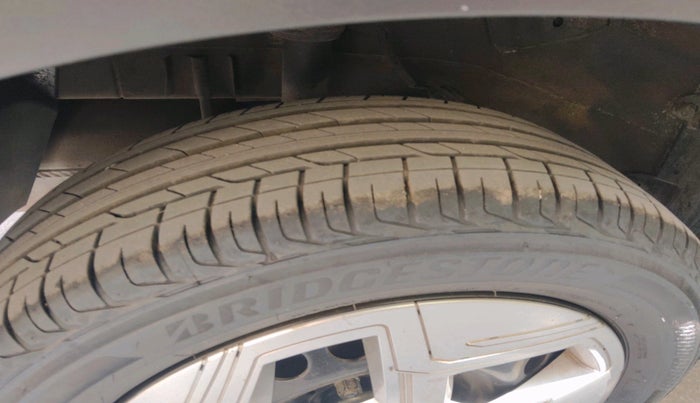 2025 Tata NEXON SMART PLUS 1.2 REVOTRON, Petrol, Manual, 9,959 km, tyre