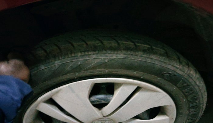 2018 Honda Amaze 1.2L I-VTEC S, Petrol, Manual, 25,128 km, tyre