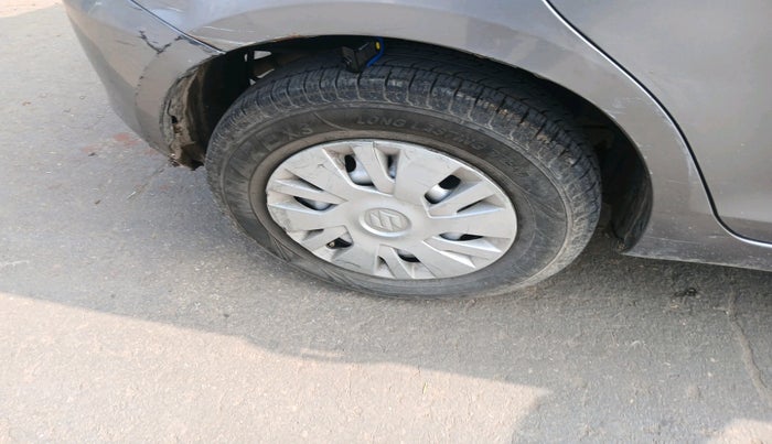 2016 Maruti Swift LXI (O), Petrol, Manual, 59,547 km, tyre