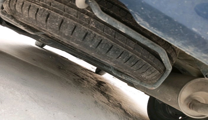 2018 Maruti Ertiga VXI SHVS, Petrol, Manual, 15,510 km, tyre