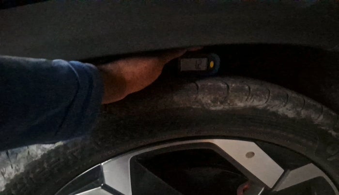 2022 Hyundai ALCAZAR 1.5 SIGNATURE (O) AT 7STR, Diesel, Automatic, 41,731 km, tyre