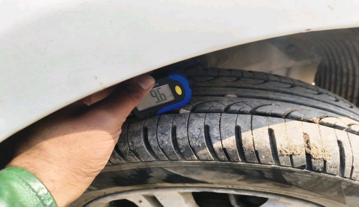 2011 Hyundai i20 SPORTZ 1.4 CRDI, Diesel, Manual, 1,07,146 km, tyre