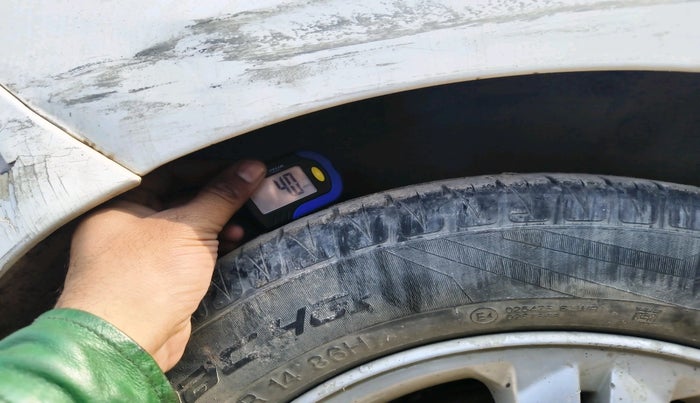 2011 Hyundai i20 SPORTZ 1.4 CRDI, Diesel, Manual, 1,07,146 km, tyre